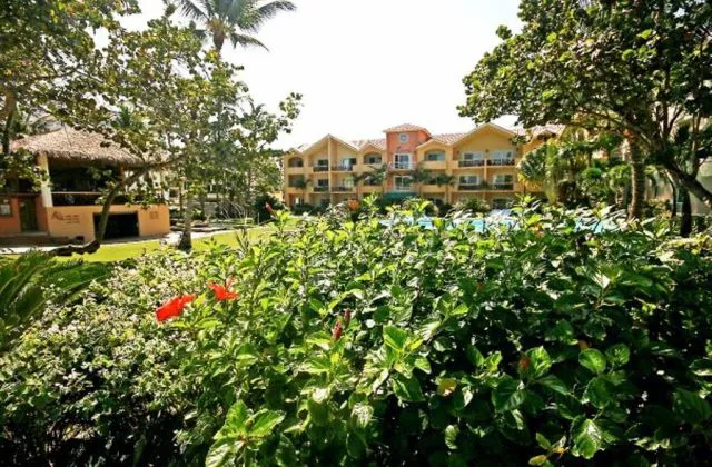 Hotel Agualina Kite Resort garden